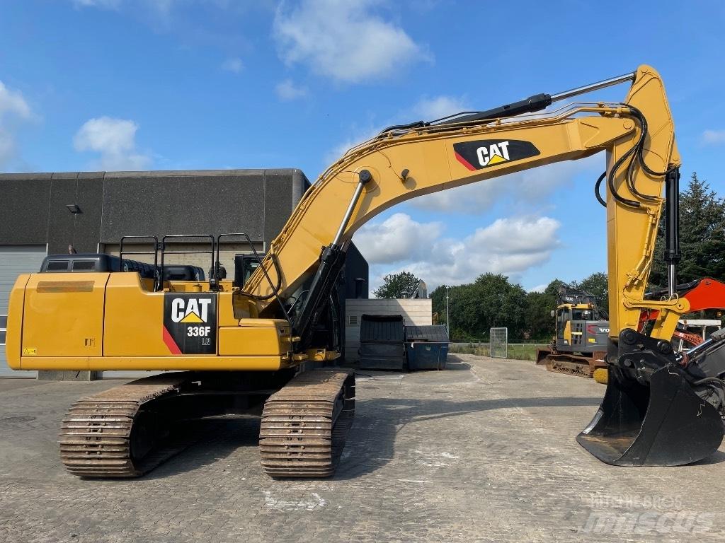 CAT 336F Bageri gusjeničari