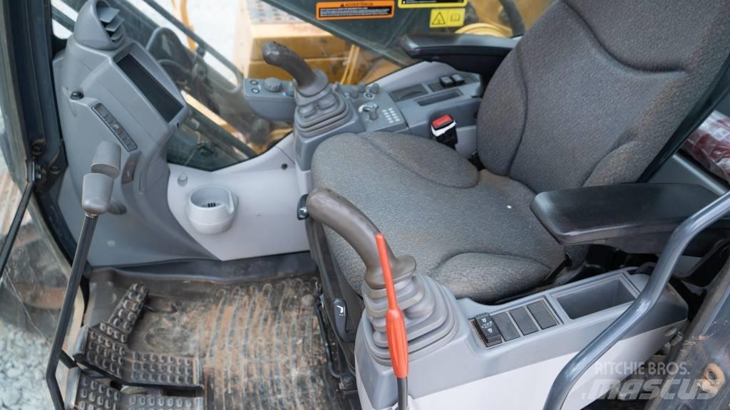 John Deere 210 G Bageri gusjeničari