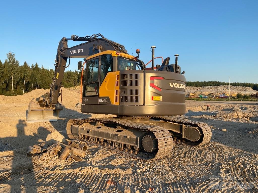 Volvo EC 235 EL Bageri gusjeničari