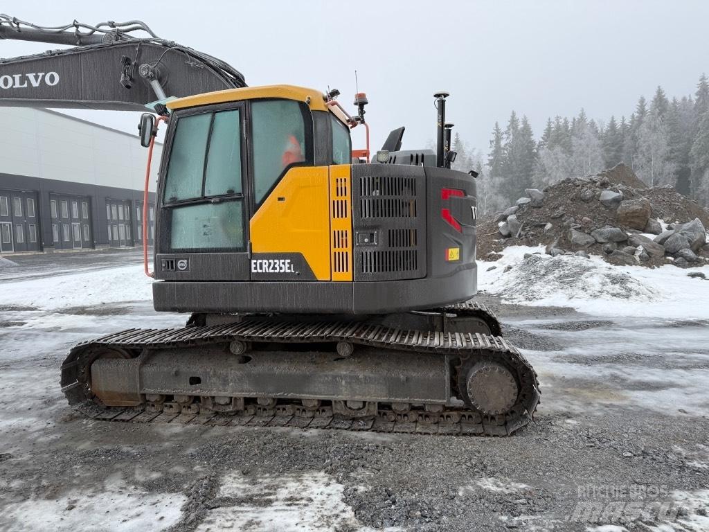 Volvo EC 235 EL Bageri gusjeničari