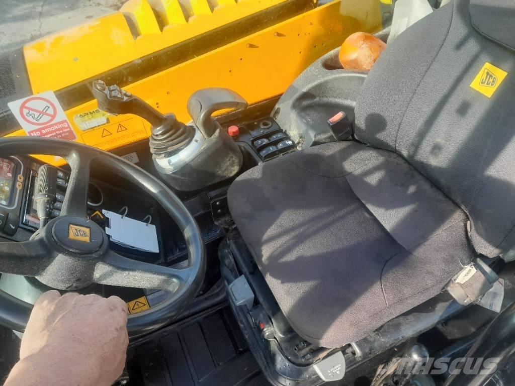 JCB 536-60 Poljoprivredni teleskopski utovarivači