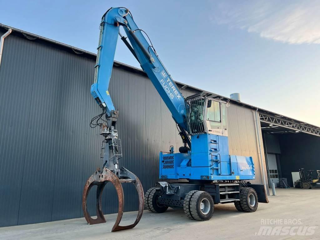 Fuchs MHL 454 Bageri za manipuliranje materijalom / otpadom