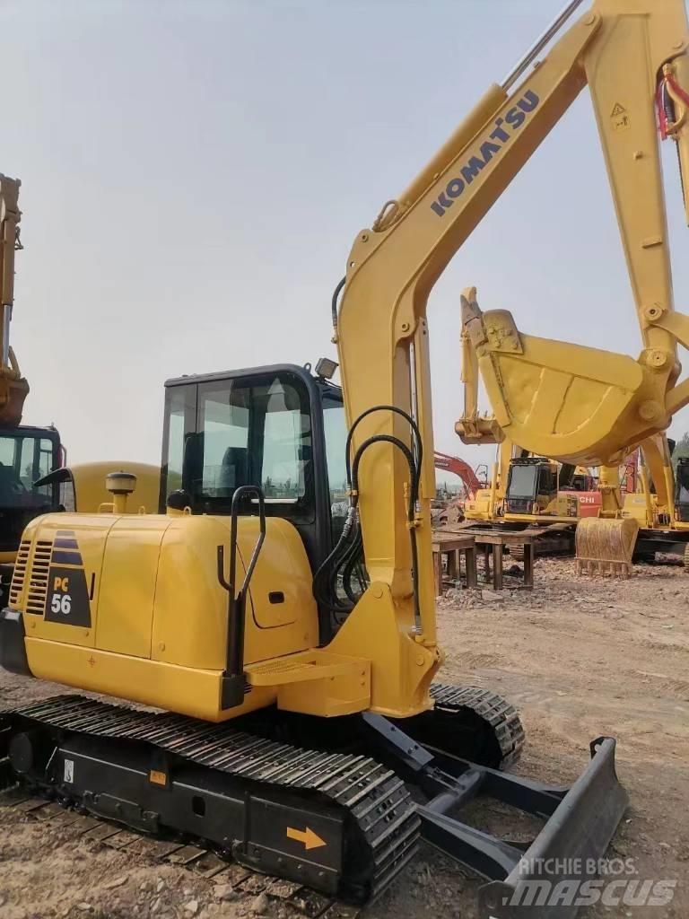 Komatsu PC56-7 Bageri gusjeničari