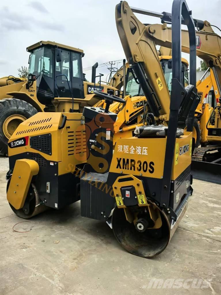 XCMG XMR 30S Valjci sa dvojnim bubnjem