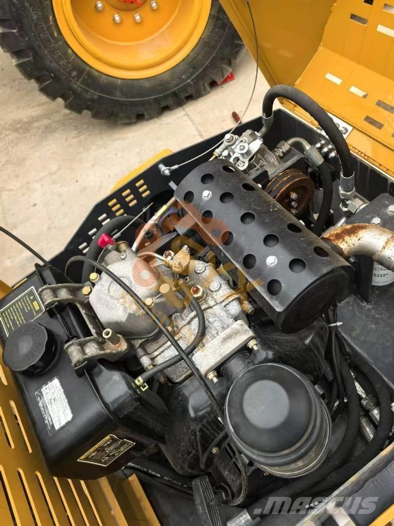 XCMG XMR 30S Valjci sa dvojnim bubnjem