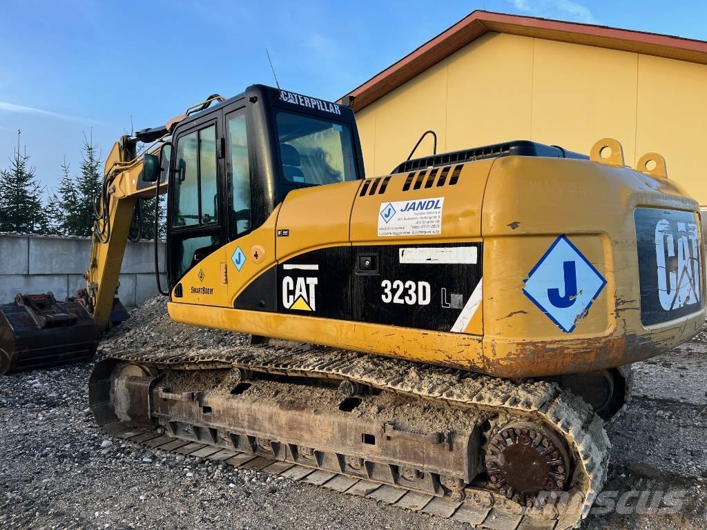 CAT 323 D L Bageri gusjeničari