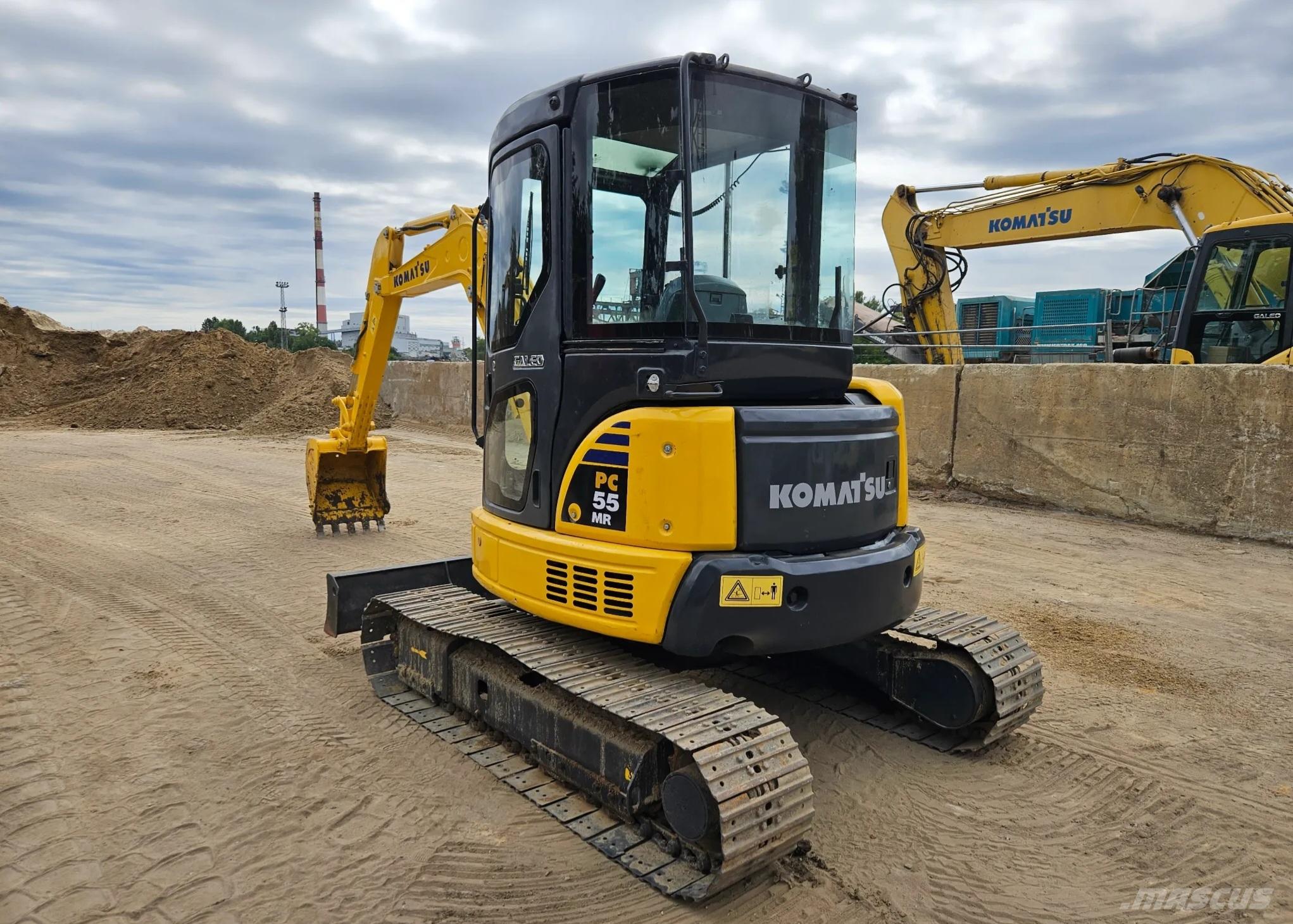 Komatsu PC55 Bageri gusjeničari