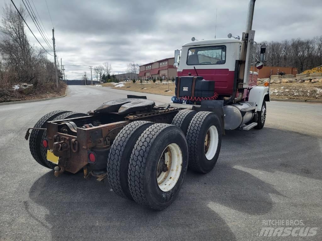 Mack RW613 Traktorske jedinice