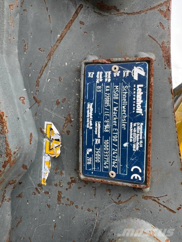 Wacker Neuson ET90 Bageri gusjeničari