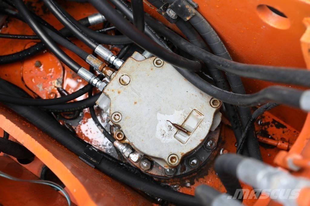 Hitachi ZX 60 Bageri gusjeničari