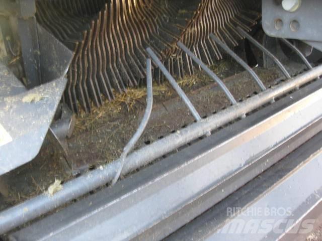CLAAS Rollant 455 RC Rolo balirke