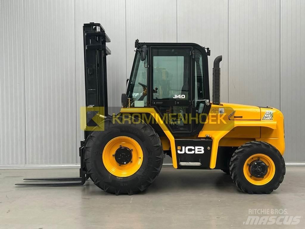 JCB 940-4 Terenski viličar