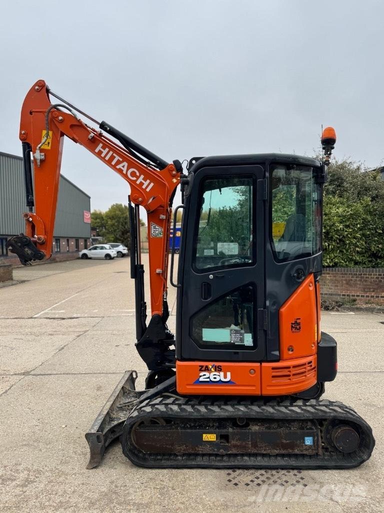 Hitachi Zx26-6 CLR Mini bageri <7t