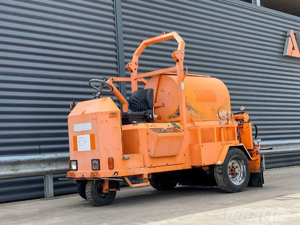 Strassmayr S25/500-G Bitumenske prskalice