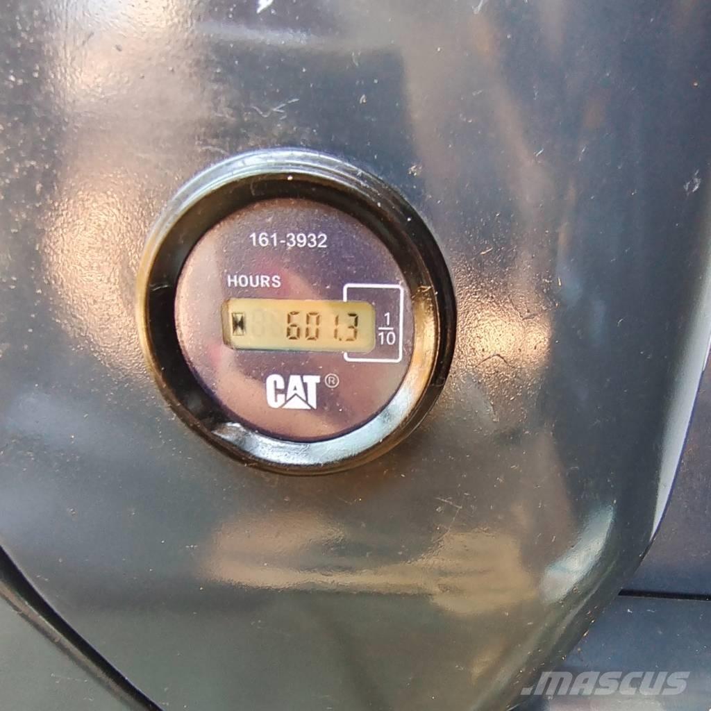 CAT 324 D L Bageri gusjeničari