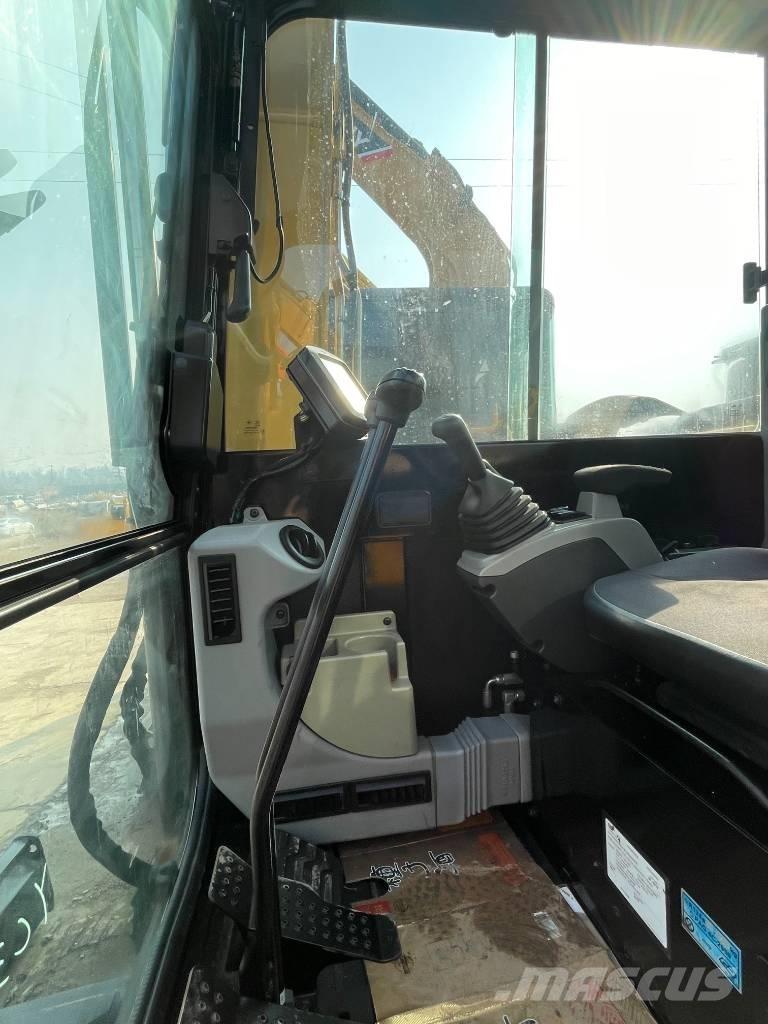 CAT 305.5E2 Bageri gusjeničari