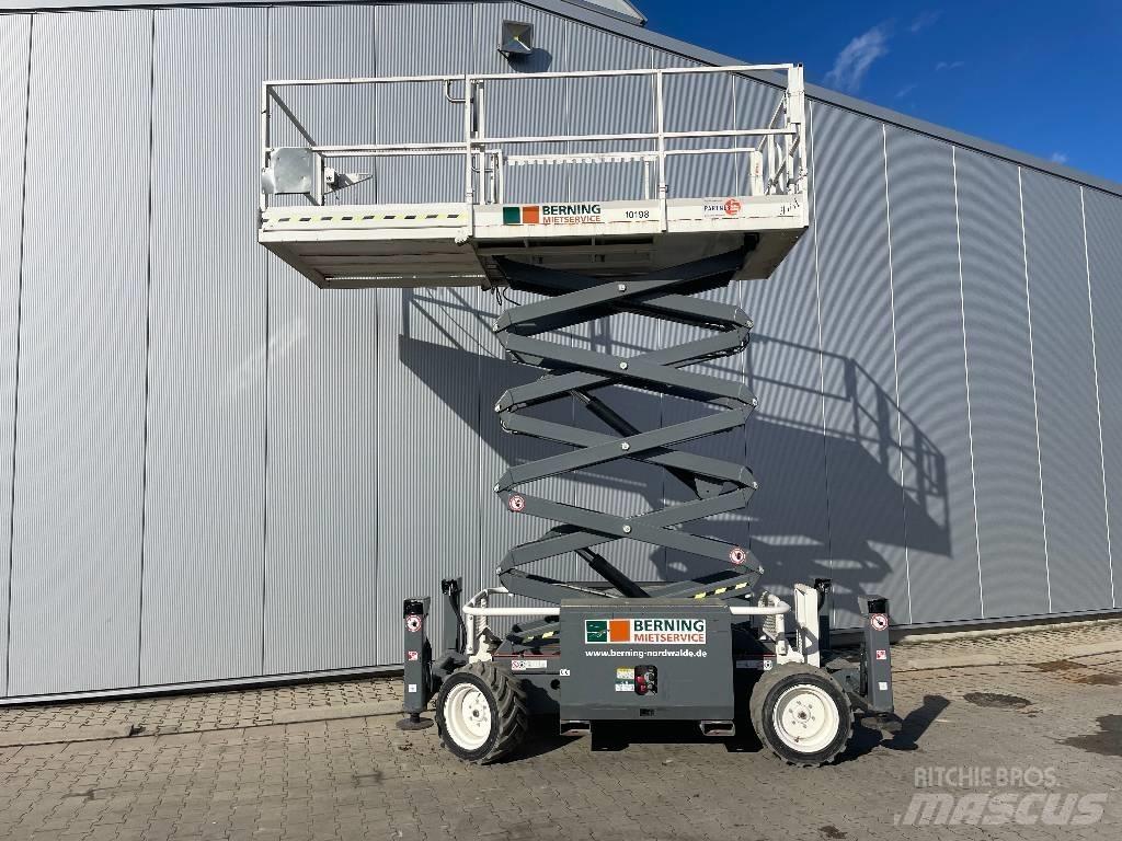 SkyJack SJ 6832 RTE Škaraste platforme