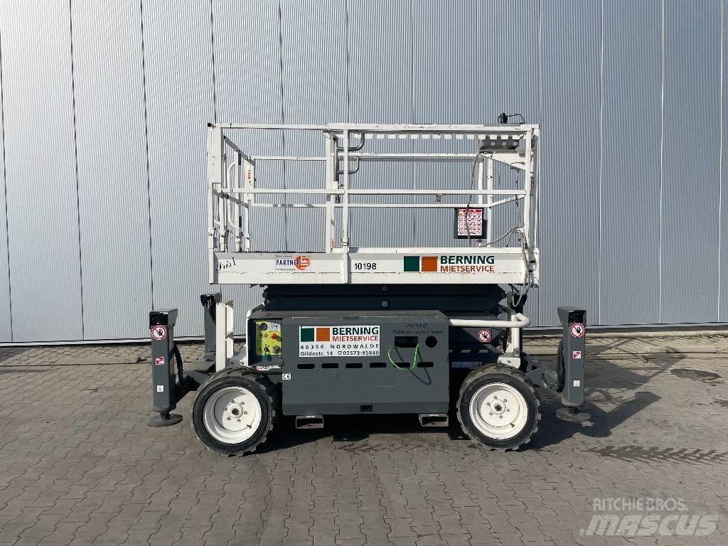 SkyJack SJ 6832 RTE Škaraste platforme