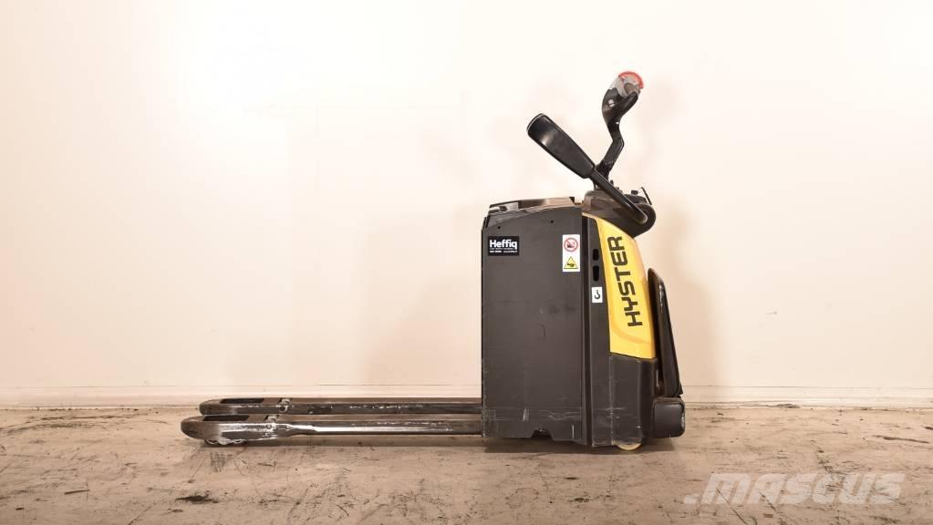 Hyster P3.0S Nisko podizni električni viličar sa platformu