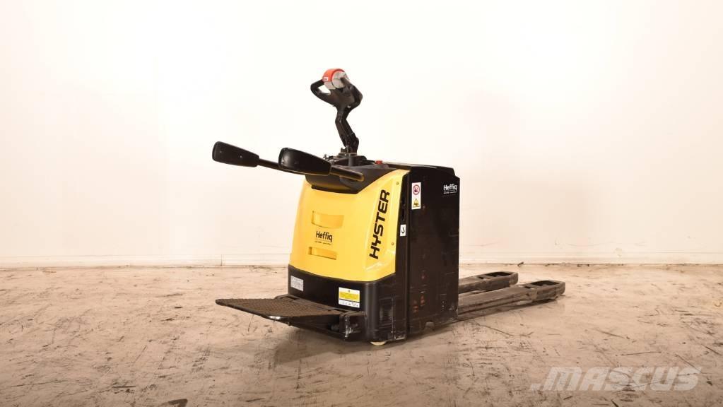 Hyster P3.0S Nisko podizni električni viličar sa platformu
