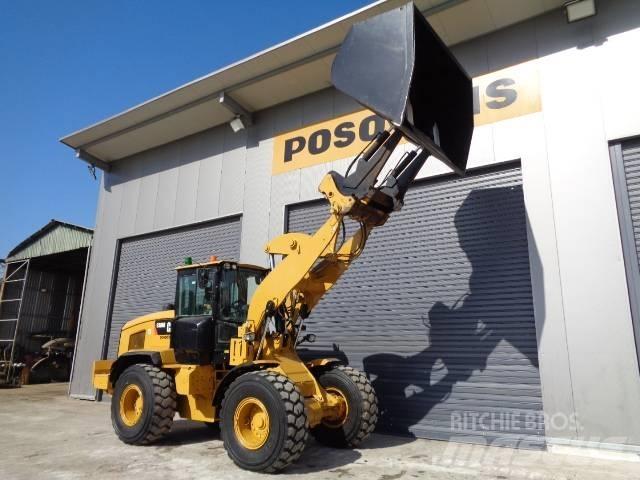 CAT 938M Utovarivači na kotačima