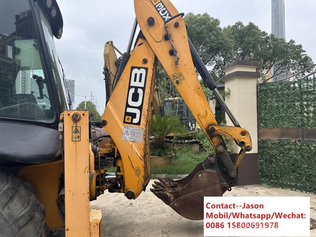JCB 3 CX 4 T Utovarni rovokopači
