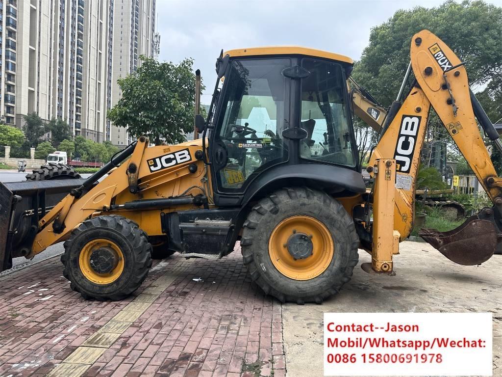 JCB 3 CX 4 T Utovarni rovokopači