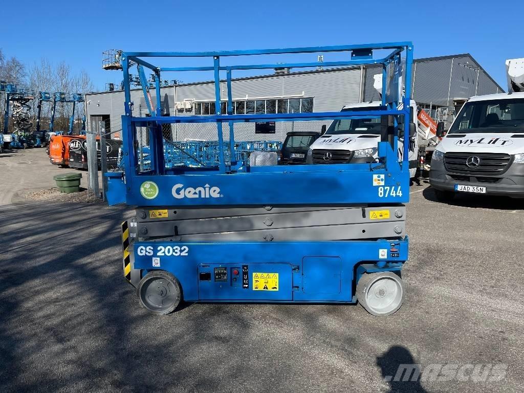 Genie GS 2032 Škaraste platforme