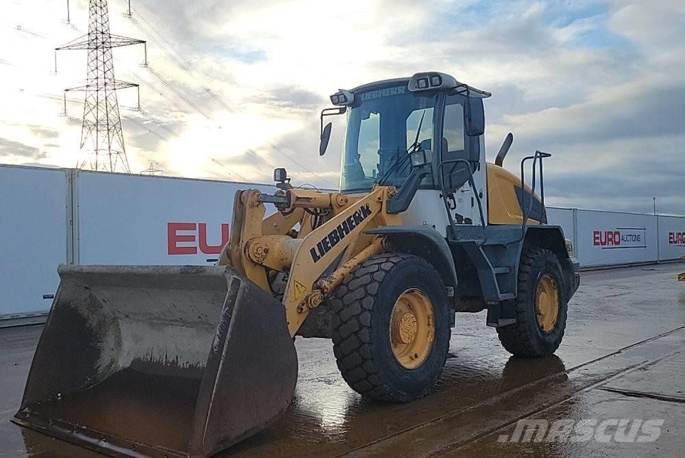 Liebherr L 528 Utovarivači na kotačima