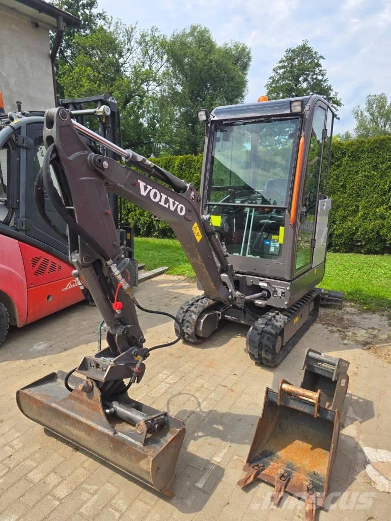 Volvo EC 18 E Mini bageri <7t