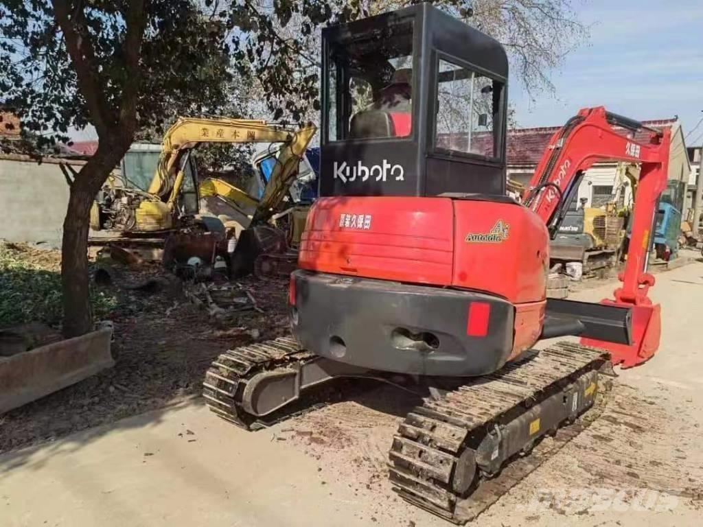 Kubota U 35 Mini bageri <7t
