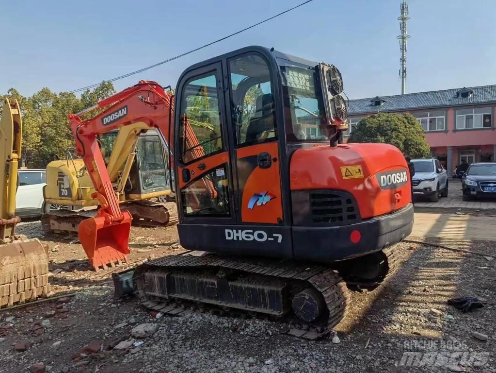 Doosan DH 60-7 Mini bageri <7t