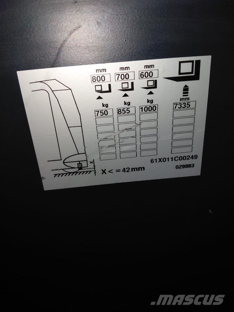 Linde K 10 Viličar za uske prolaze