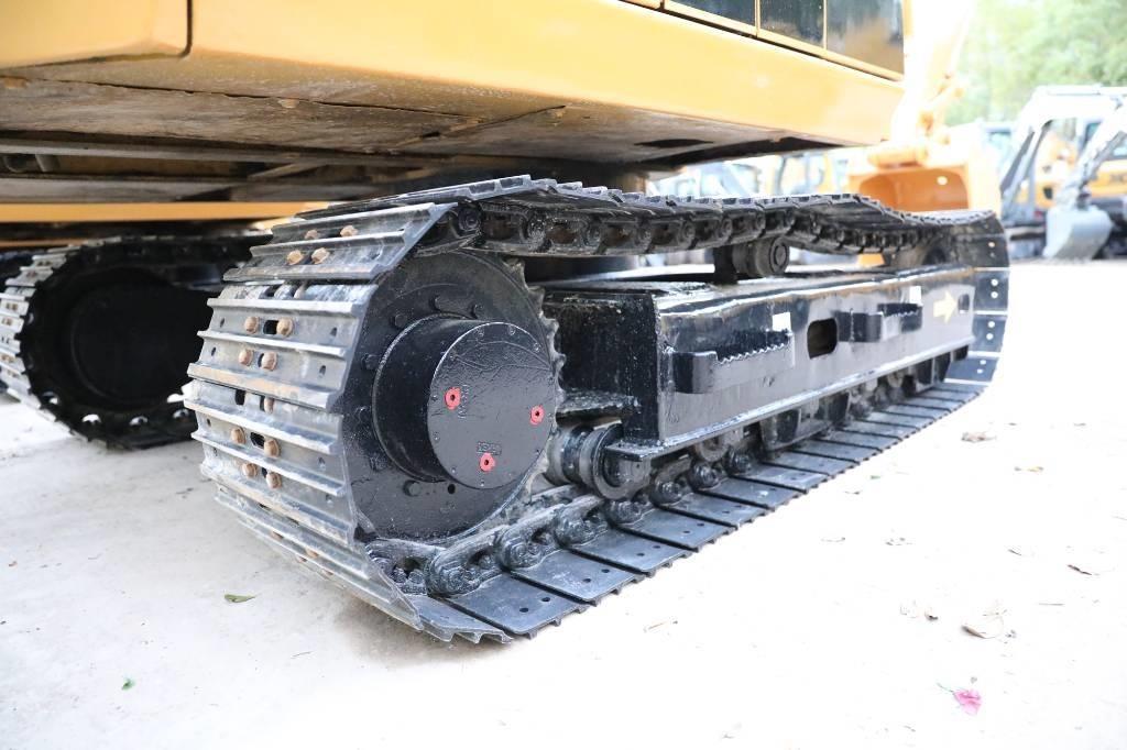 CAT E 70 B Mini bageri <7t
