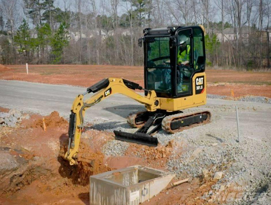 CAT 301.8 UTHYRES Mini bageri <7t