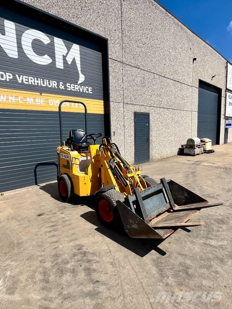 Knikmops KM 100 Utovarivači na kotačima