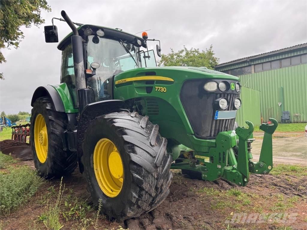 John Deere 7730 Traktori