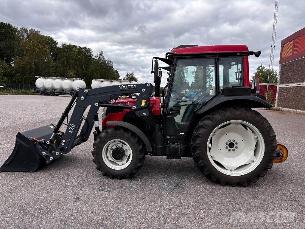 Valtra A 73 Traktori