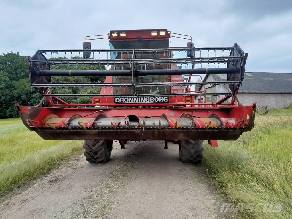 Dronningborg D 7500 Kombajni