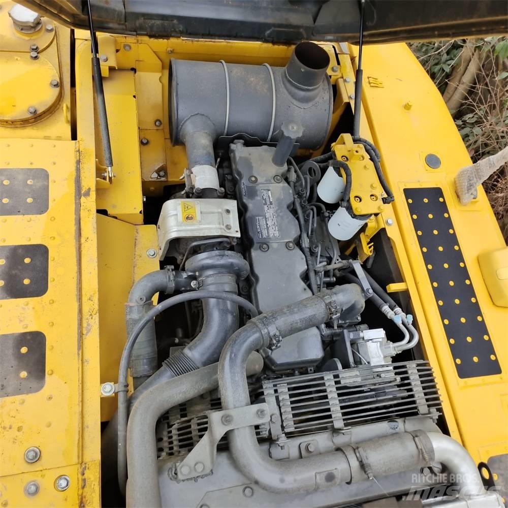 Komatsu PC 210 LC Bageri gusjeničari