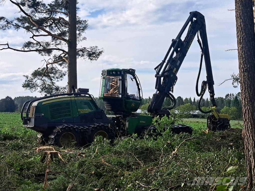 John Deere 1170G Harversteri