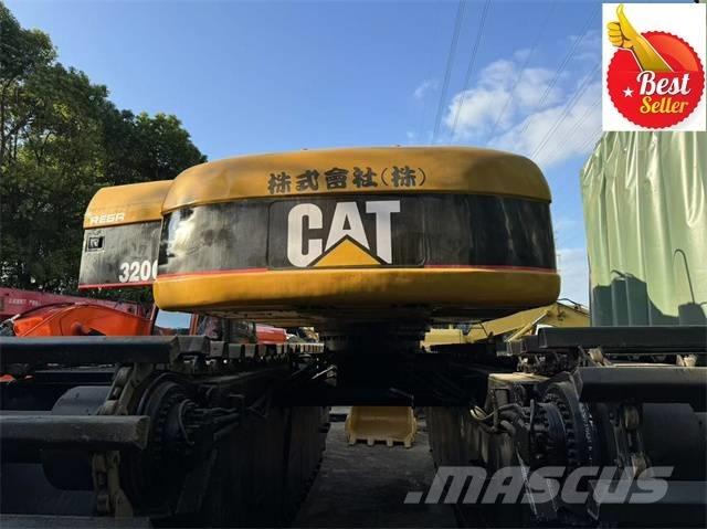 CAT 320 C Amfibijski bageri