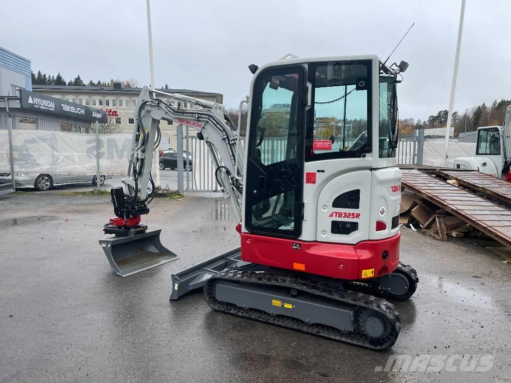 Takeuchi TB 325 R Mini bageri <7t