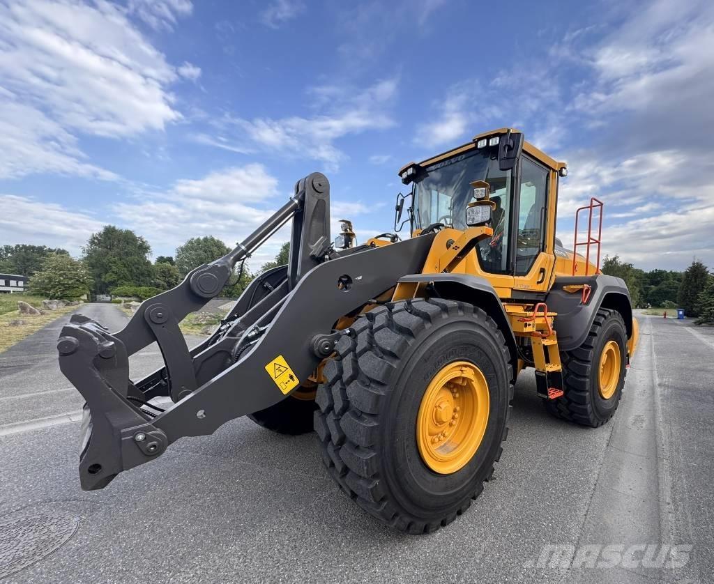 Volvo L 120 H2 Utovarivači na kotačima
