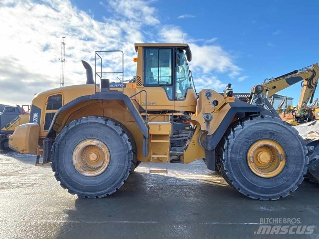 Volvo L 220 G Utovarivači na kotačima
