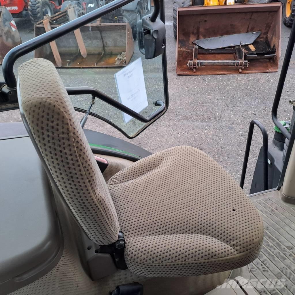 John Deere 7230 R Traktori