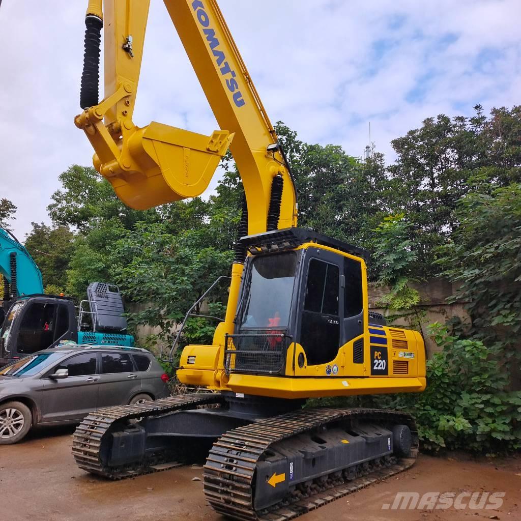 Komatsu PC 220-8 Bageri gusjeničari