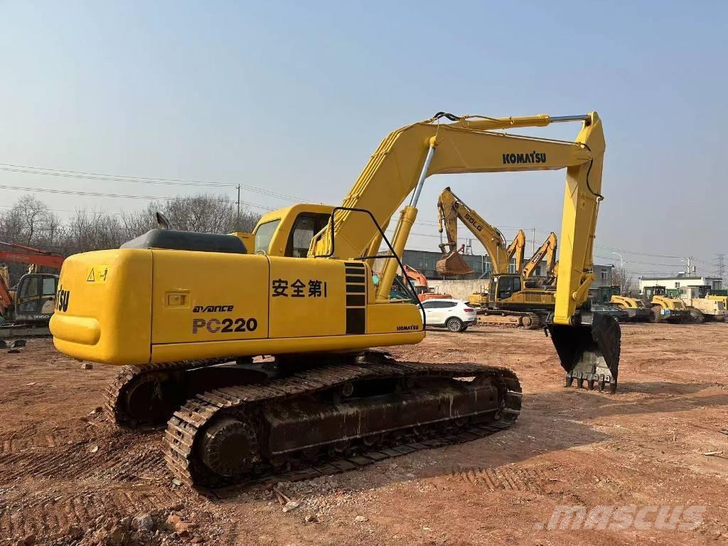 Komatsu PC 220 Bageri gusjeničari