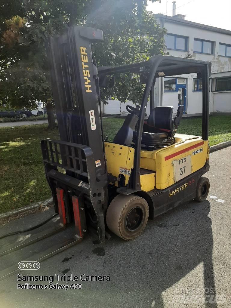 Hyster J2.5XN Električni viličari