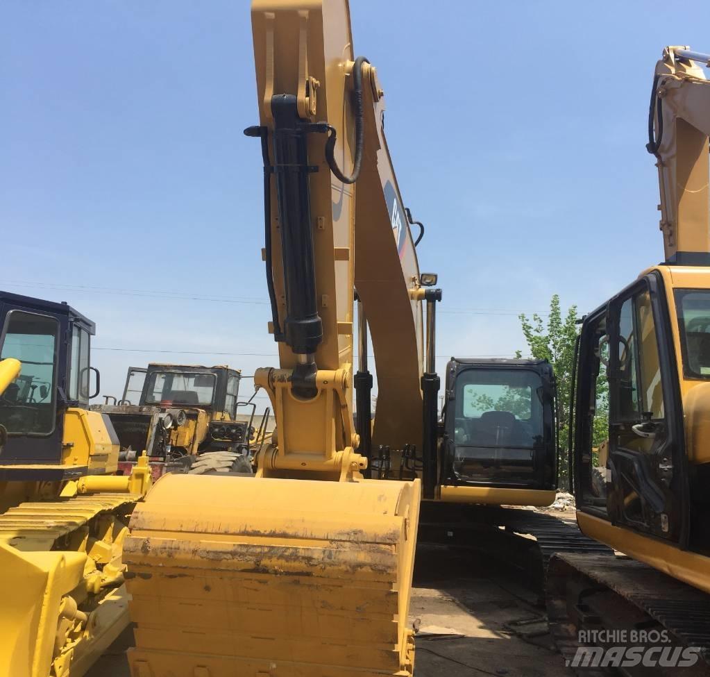 CAT 320 D Bageri gusjeničari